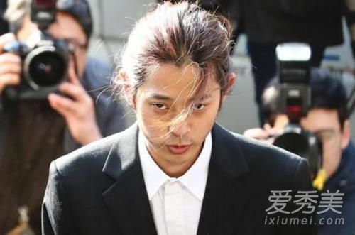 惊呆了!郑俊英聊天群名单 这到底是个什么梗？