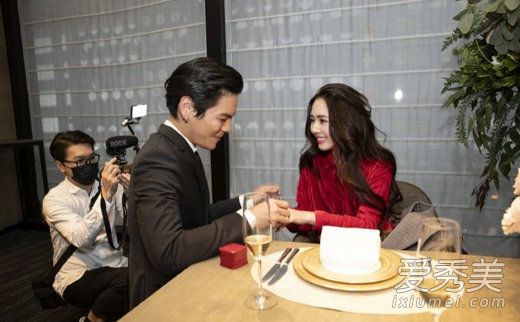 向太连续点赞向佐郭碧婷微博怎么回事 向太点赞向佐郭碧婷微博什么梗