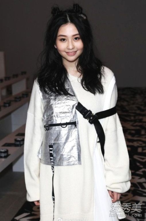 邱淑贞大女儿曝光什么样子 邱淑贞大女儿曝光照片