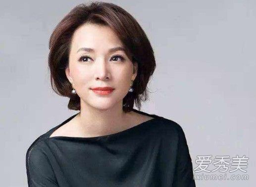 倪萍董卿同框 这到底是个什么梗？