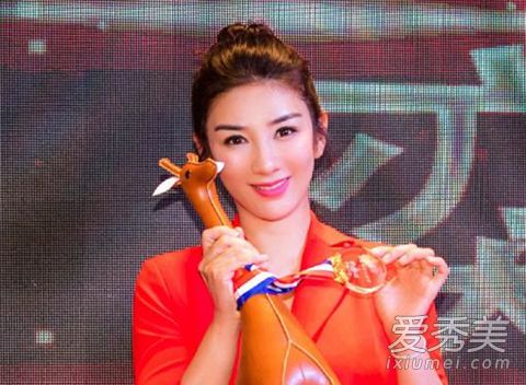 黄奕谈女儿被中伤 这到底是个什么梗？