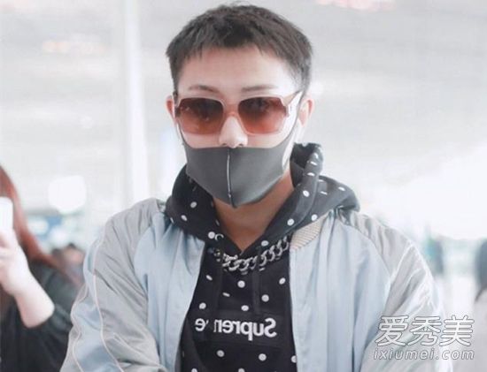 黄子韬发福具体是什么情况 这到底是个什么梗？