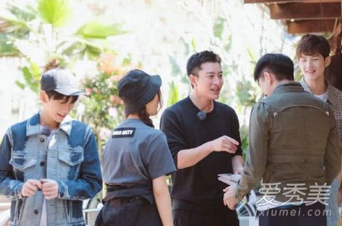 杨超越发声明怎么回事 杨超越发声明背后原因