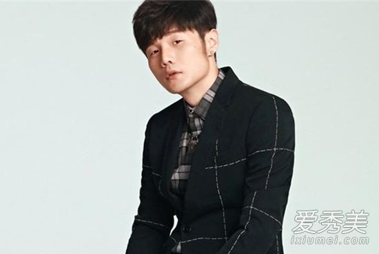 李荣浩同款狗狗什么情况 网友:给我网址我立刻去买!