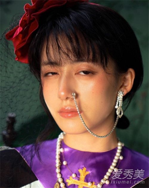 黑尾酱ins抄袭晚晚怎么回事 陈典黑尾酱大尺度照片