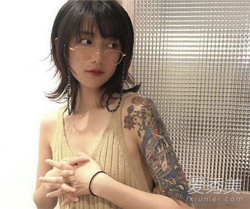 黑尾酱ins抄袭晚晚怎么回事 陈典黑尾酱大尺度照片