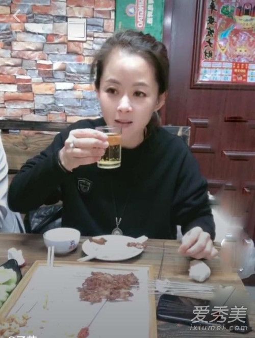 抖音二姐一生有你完整版在哪可以听 抖音二姐为什么火