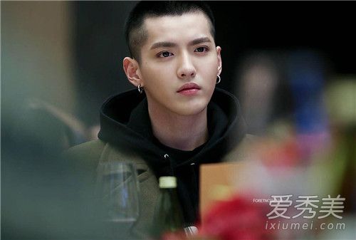 吴亦凡春晚节目 和孙楠合唱可能无缘春晚