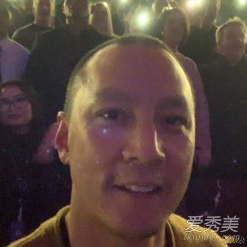 吴彦祖晒近照圆寸什么样子 吴彦祖晒近照圆寸照片