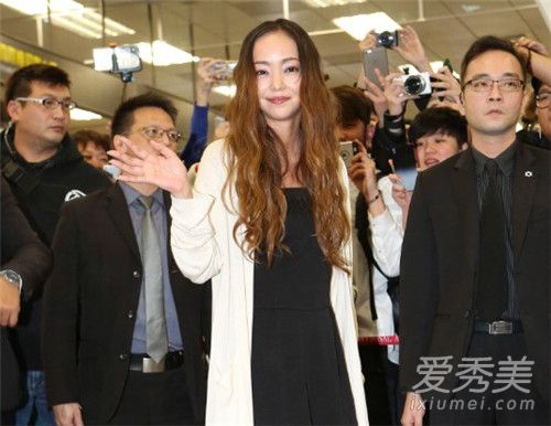 安室奈美惠引退怎么回事 安室奈美惠引退原因