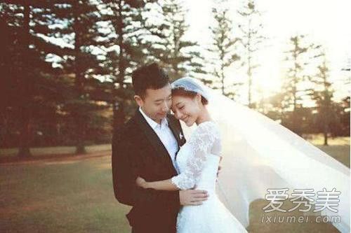 邓家佳离婚是怎么回事 邓家佳离婚原因是什么