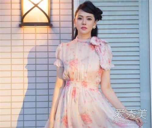 伊能静推荐课被骂怎么回事 伊能静推荐课被骂原因