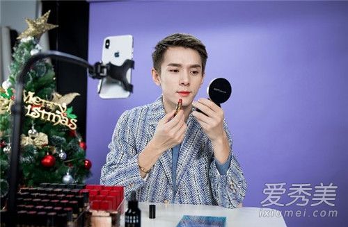 李佳琦推荐的东西真吗 李佳琦在淘宝哪里直播