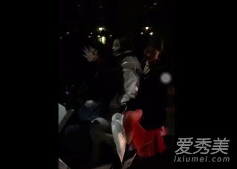 王思聪秒删视频却被网友录屏 疑似新女友曝光