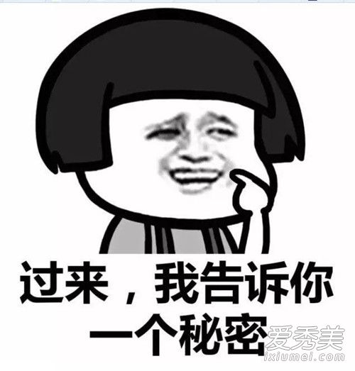 王嘉尔为什么给粉丝捡鞋 王嘉尔给粉丝捡鞋原因