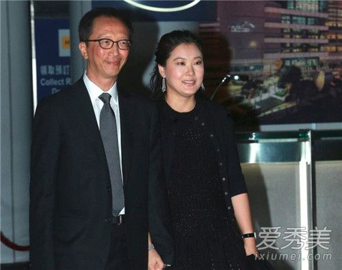 伏明霞老公辟谣怎么回事 伏明霞老公辟谣的原因