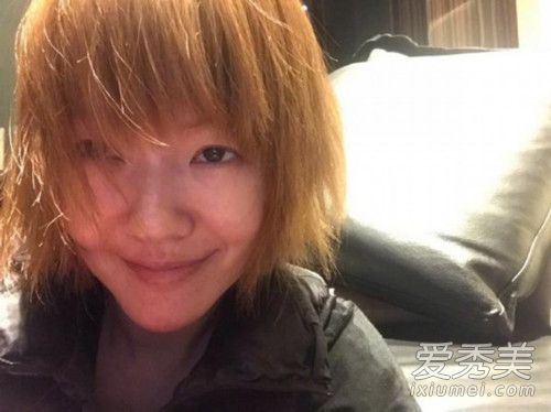 小s撞脸黄毛怎么回事 小s撞脸黄毛对比照片