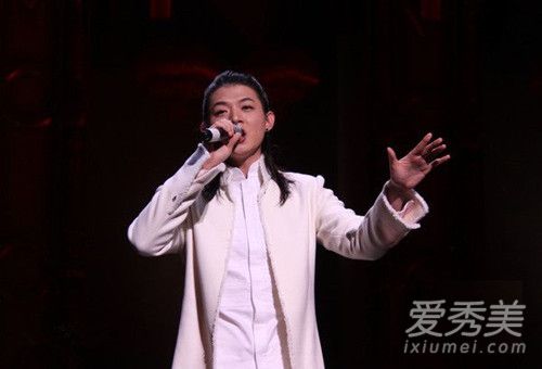 霍尊是怎么出名的 霍尊成名曲是什么