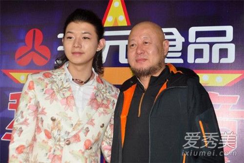 霍尊的父亲是谁 霍尊父亲火风个人资料背景介绍