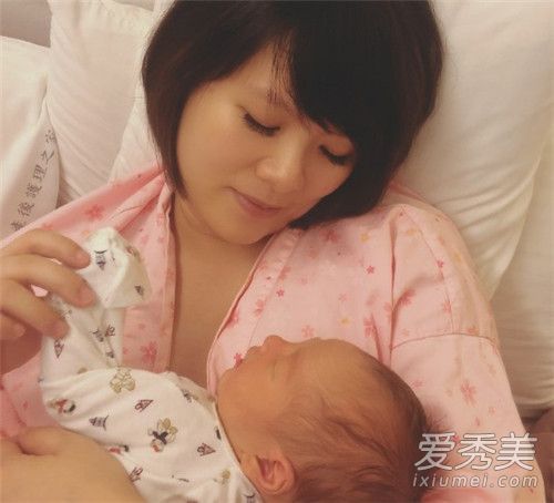苏打绿馨仪生子 好友吴青峰暖心问候