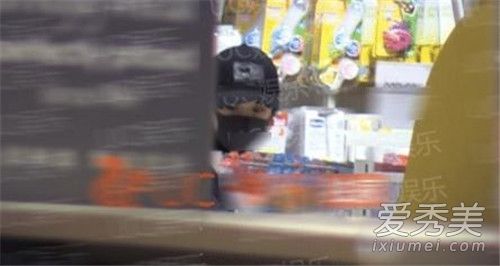 赵丽颖逛母婴店被偶遇 疑似坐实怀孕传闻