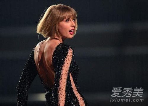 霉霉为男友宣传新电影 事业爱情两不误