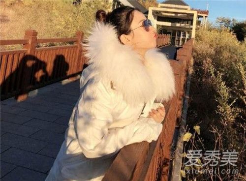 赵丽颖老公视角晒照 婚后首次公开秀恩爱粉丝直呼被虐
