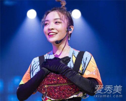 vava拒绝金曲奖杯是怎么回事 vava拒绝金曲奖杯是什么情况