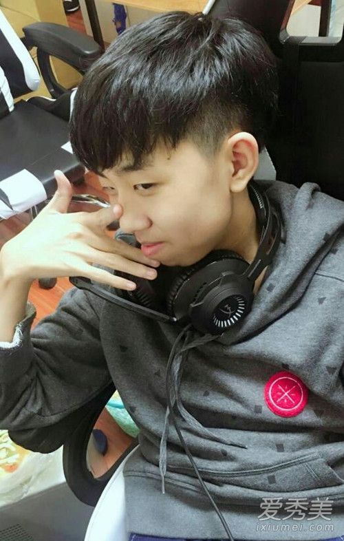 斗鱼xleft小叮当是谁 xleft小叮当个人资料照片