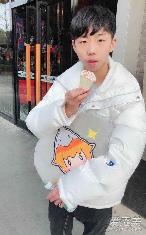 斗鱼xleft小叮当是谁 xleft小叮当个人资料照片
