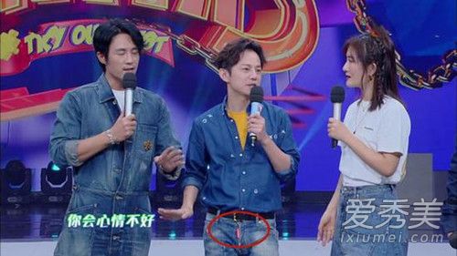 何炅粉色内裤怎么回事 何炅粉色内裤什么样子