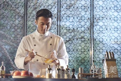 谢霆锋炸酱面怎么回事 谢霆锋炸酱面什么样子