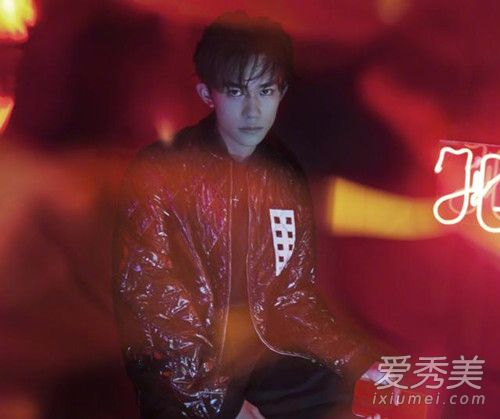 千玺昊然一起上课怎么回事 千玺昊然一起上课什么情况