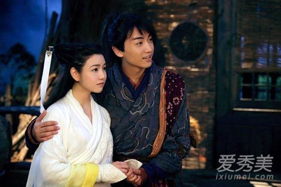 小龙女哀悼金庸怎么回事 小龙女哀悼金庸说了什么