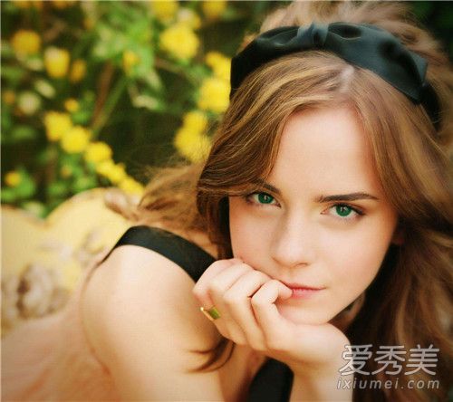 英国最富有名人榜首是谁 英国最富有名人榜单
