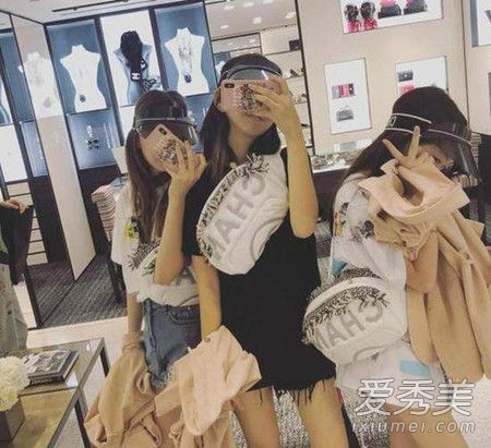 李亚鹏经纪人回应失信名单是怎么回事 李亚鹏经纪人回应失信名单说了什么