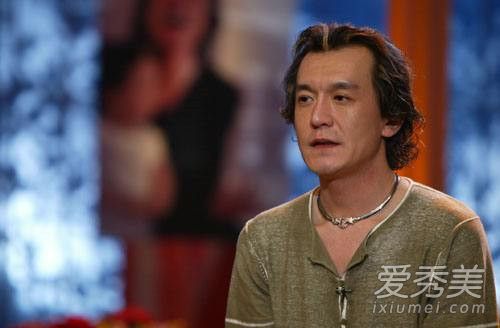 李咏什么癌症 主持人李咏疑因胰腺癌去世
