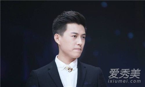 靳东回应发错诗词怎么回事 靳东回应说了什么