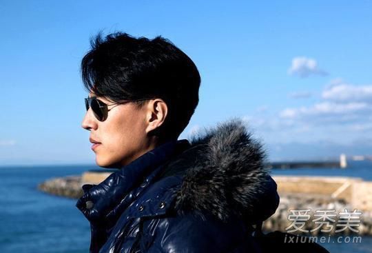 靳东回应发错诗词怎么回事 靳东回应发错诗词说了什么
