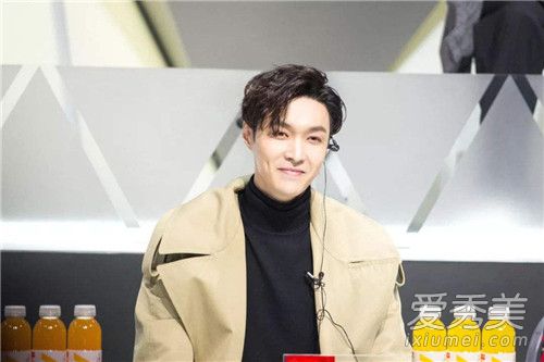张艺兴删博是怎么回事 张艺兴删博内容是什么