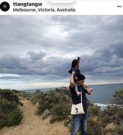 汤唯首晒一家合影怎么回事 汤唯首晒一家合影原因是什么