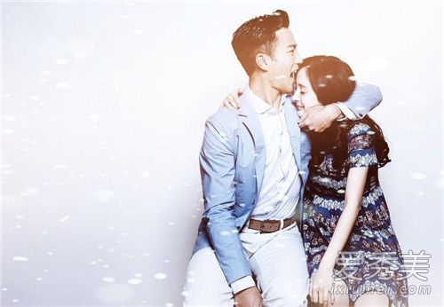 杨幂零祝福刘恺威是怎么回事 杨幂刘恺威离婚了吗