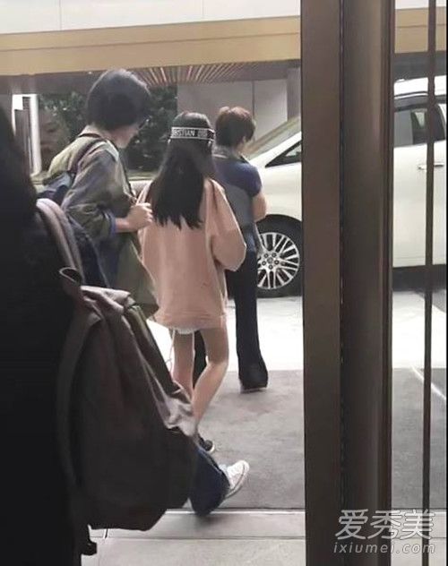 偶遇王菲李嫣母女怎么回事 王菲李嫣母女在哪被偶遇