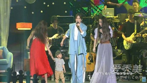 S.H.E音乐会宾劲宝初登场 地表最萌嘉宾成全场焦点！