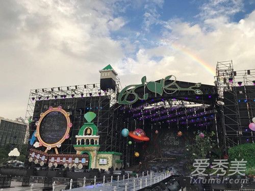 S.H.E音乐会宾劲宝初登场 地表最萌嘉宾成全场焦点！