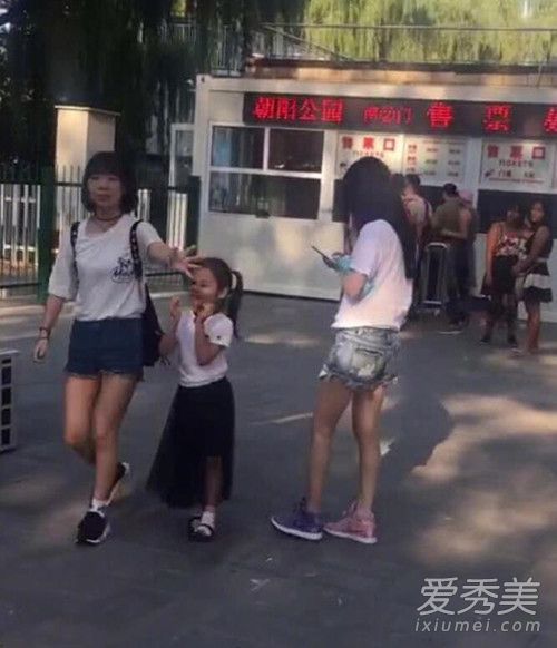 李小璐朋友圈曝光是什么情况 李小璐朋友圈曝光说了什么