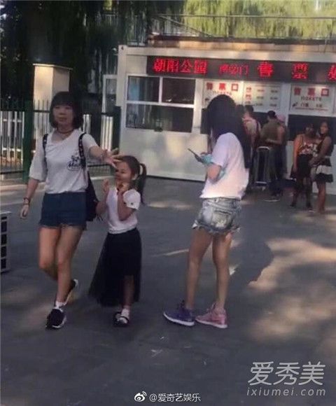 李小璐朋友圈曝光怎么回事 李小璐朋友圈曝光说了什么
