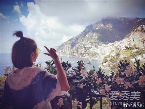 唐艺昕戒指是什么牌子 唐艺昕晒戒指是张若昀求婚了吗