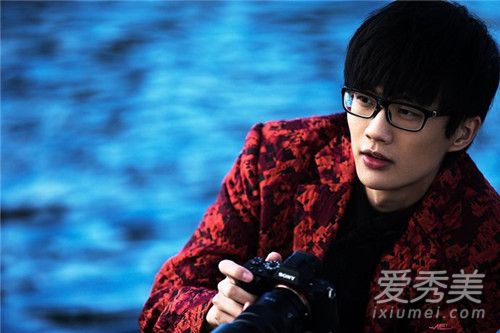 许嵩是薛之谦的上司吗 海蝶音乐许嵩什么地位