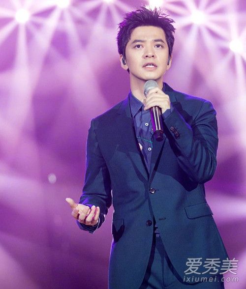 歌手李健结婚了吗 李健老婆是谁个人资料介绍
